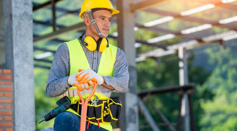 Expert Emergency Roof Repairs services in Nickerson, KS